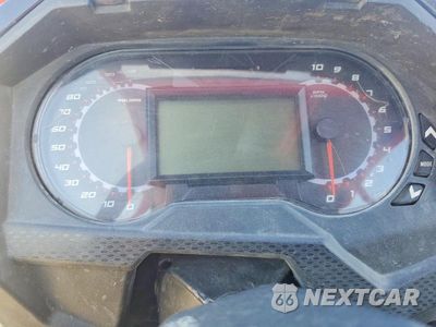 Zdjęcie 8 z 10 samochodu: 2019 POLARIS RZR UTILITY VEHICLE VIN:3NSVFE929KF585668 - miniatura