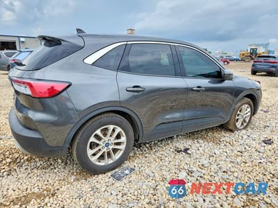 Trzecie zdjęcie samochodu z tyłu: 2020 FORD ESCAPE SE VIN:1FMCU0G60LUB72601 - miniatura