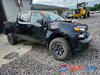 Czwarte zdjęcie samochodu z boku: 2022 CHEVROLET SILVERADO LTD K1500 TRAIL BOSS CUSTOM VIN:1GCPYCELXNZ127188 - miniatura
