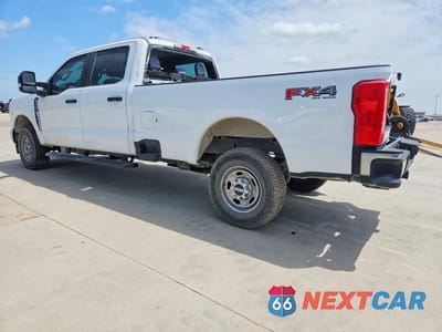 Drugie zdjęcie samochodu z przodu: 2024 FORD F250 SUPER DUTY VIN:1FT7W2BA9RED44344 - miniatura