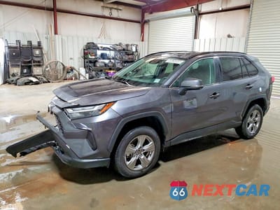 2025 TOYOTA RAV4 XLE 2T3P1RFV3SC521443 - główne zdjęcie licytacji z USA - miniatura