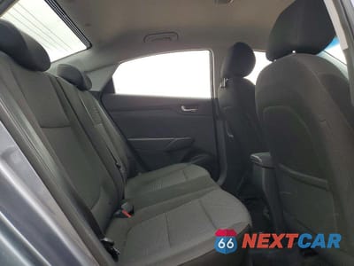 Zdjęcie 10 z 12 samochodu: 2018 HYUNDAI ACCENT SEL VIN:3KPC24A33JE026396 - miniatura