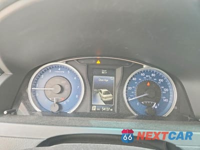 Zdjęcie 9 z 12 samochodu: 2016 TOYOTA CAMRY XLE VIN:4T4BF1FK3GR584596 - miniatura