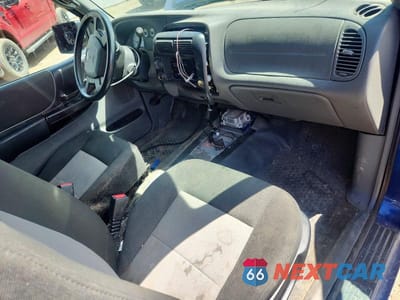 Zdjęcie 8 z 12 samochodu: 2011 FORD RANGER SUPER CAB VIN:1FTLR4FE7BPB09725 - miniatura