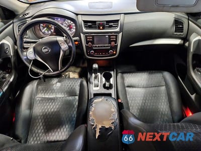 Zdjęcie 8 z 13 samochodu: 2016 NISSAN ALTIMA 2.5 SV VIN:1N4AL3AP7GC183873 - miniatura