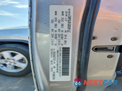 Zdjęcie 12 z 12 samochodu: 2011 JEEP GRAND CHEROKEE LAREDO VIN:1J4RS4GG6BC573573 - miniatura
