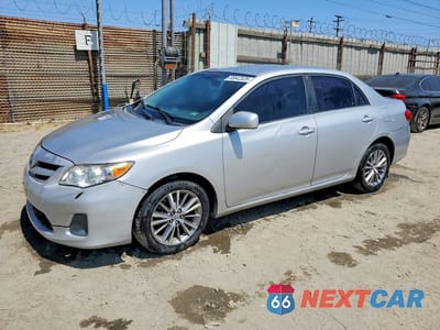 2011 TOYOTA COROLLA LE 2T1BU4EE0BC586992 - główne zdjęcie licytacji z USA - miniatura
