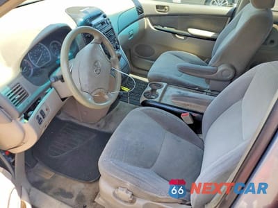 Zdjęcie 7 z 14 samochodu: 2004 TOYOTA SIENNA LE 7 PASSENGER VIN:5TDZA23C64S152339 - miniatura