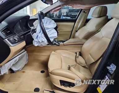 Zdjęcie 7 z 12 samochodu: 2013 BMW 550 I VIN:WBAFR9C59DDX80944 - miniatura