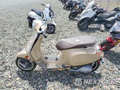 Trzecie zdjęcie samochodu z tyłu: 2019 VESPA/PIAG LIBERTY150 VIN:ZAPM818G5K5900852 - miniatura