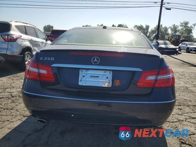 Zdjęcie 6 z 12 samochodu: 2011 MERCEDES-BENZ E 350 VIN:WDDKJ5GB1BF093708 - miniatura