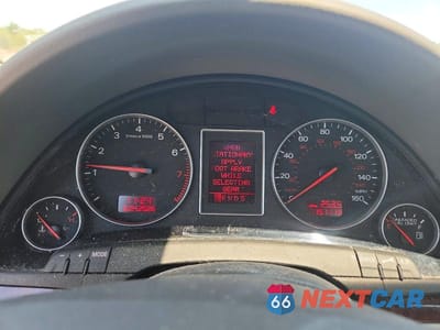 Zdjęcie 9 z 13 samochodu: 2004 AUDI A4 3.0 AVANT QUATTRO VIN:WAUVT68E34A025357 - miniatura