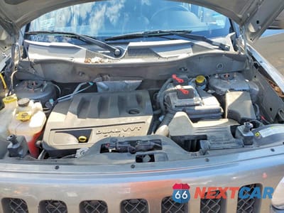 Zdjęcie 11 z 12 samochodu: 2013 JEEP PATRIOT LATITUDE VIN:1C4NJRFB9DD158559 - miniatura