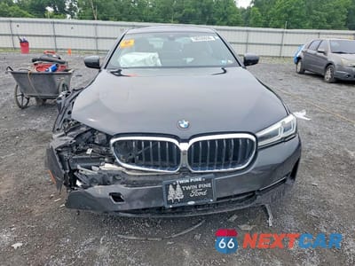 Piąte zdjęcie samochodu w środku: 2021 BMW 530 XI VIN:WBA13BJ02MWX19403 - miniatura