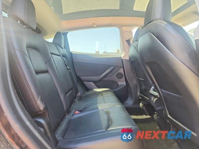 Zdjęcie 10 z 12 samochodu: 2021 TESLA MODEL Y VIN:5YJYGDED9MF162993 - miniatura