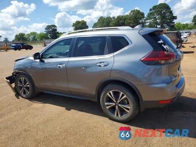 Drugie zdjęcie samochodu z przodu: 2020 NISSAN ROGUE SV VIN:5N1AT2MTXLC750581 - miniatura