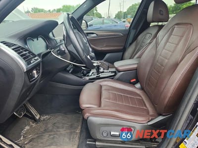 Zdjęcie 7 z 13 samochodu: 2018 BMW X3 XDRIVEM40I VIN:5UXTS3C59J0Y94628 - miniatura