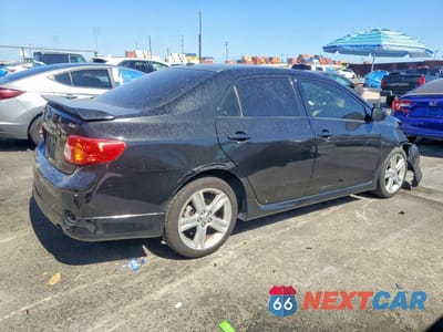 Trzecie zdjęcie samochodu z tyłu: 2009 TOYOTA COROLLA XRS VIN:1NXBE40E59Z058927 - miniatura