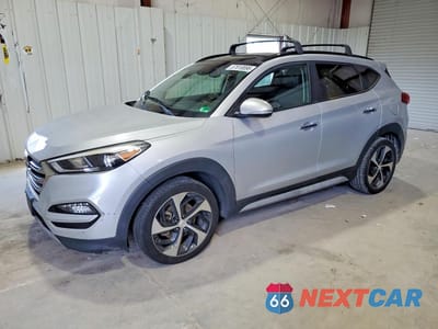 2017 HYUNDAI TUCSON LIMITED KM8J3CA27HU506941 - główne zdjęcie licytacji z USA - miniatura