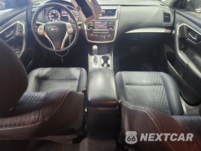 Zdjęcie 8 z 13 samochodu: 2018 NISSAN ALTIMA 2.5 S VIN:1N4AL3AP7JC235557 - miniatura