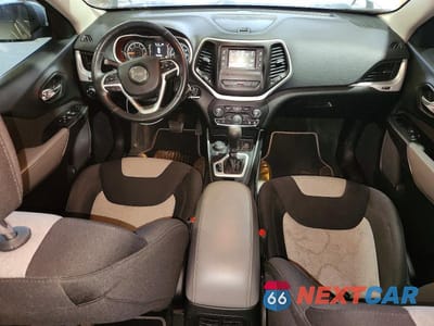 Zdjęcie 8 z 13 samochodu: 2014 JEEP CHEROKEE LATITUDE VIN:1C4PJMCB8EW125722 - miniatura
