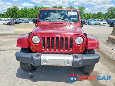 Piąte zdjęcie samochodu w środku: 2013 JEEP WRANGLER SAHARA VIN:1C4AJWBG3DL593081 - miniatura