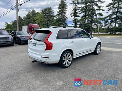 Czwarte zdjęcie samochodu z boku: 2019 VOLVO XC90 T6 INSCRIPTION VIN:YV4A22PL0K1499418 - miniatura