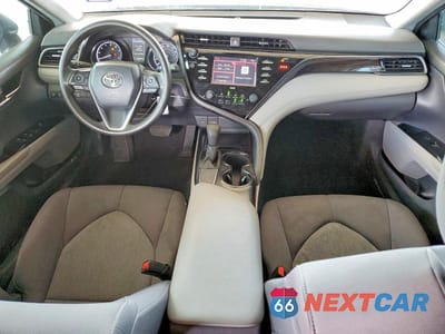 Zdjęcie 8 z 12 samochodu: 2020 TOYOTA CAMRY LE VIN:4T1C11AKXLU998666 - miniatura