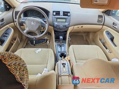 Zdjęcie 8 z 12 samochodu: 2006 HONDA ACCORD VALUE VIN:1HGCM561X6A053937 - miniatura