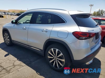 Drugie zdjęcie samochodu z przodu: 2021 MERCEDES-BENZ GLA 250 VIN:W1N4N4GB1MJ214098 - miniatura
