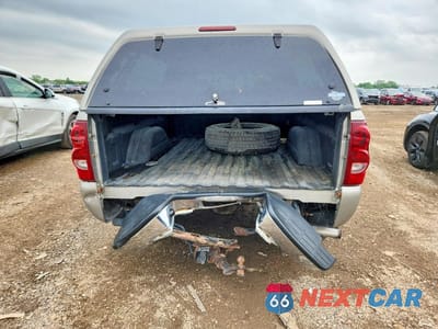 Zdjęcie 6 z 12 samochodu: 2003 CHEVROLET SILVERADO K1500 VIN:2GCEK19T531135129 - miniatura
