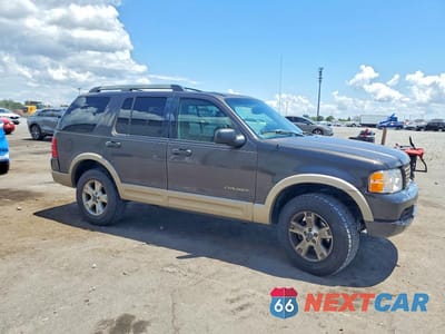 Czwarte zdjęcie samochodu z boku: 2005 FORD EXPLORER VIN:1FMDU74W95UA28114 - miniatura