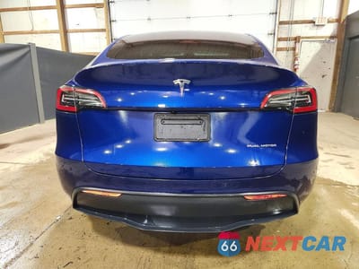 Zdjęcie 6 z 13 samochodu: 2024 TESLA MODEL Y VIN:7SAYGDEE4RA265691 - miniatura