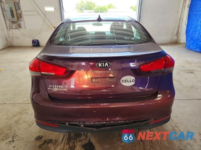 Zdjęcie 6 z 12 samochodu: 2017 KIA FORTE VIN:3KPFK4A73HE118070 - miniatura