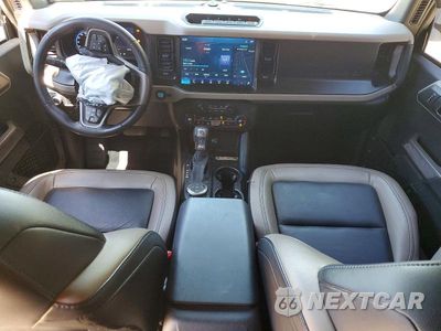 Zdjęcie 8 z 13 samochodu: 2023 FORD BRONCO BASE VIN:1FMEE5DP2PLC11393 - miniatura