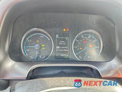 Zdjęcie 9 z 12 samochodu: 2018 TOYOTA RAV4 HV SE VIN:JTMJJREV0JD191035 - miniatura
