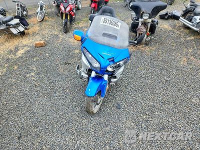Piąte zdjęcie samochodu w środku: 2012 HONDA GL1800 VIN:JH2SC68G1CK002697 - miniatura