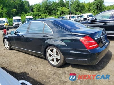 Drugie zdjęcie samochodu z przodu: 2012 MERCEDES-BENZ S 550 4MATIC VIN:WDDNG9EB4CA448665 - miniatura