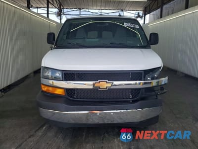 Piąte zdjęcie samochodu w środku: 2025 CHEVROLET EXPRESS G3500 LT VIN:1GAZGPFP0S1259514 - miniatura
