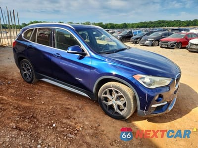 Czwarte zdjęcie samochodu z boku: 2017 BMW X1 XDRIVE28I VIN:WBXHT3C38H5F79924 - miniatura