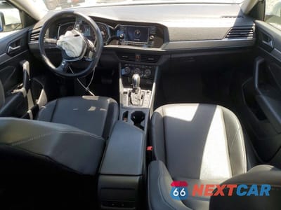 Zdjęcie 8 z 12 samochodu: 2019 VOLKSWAGEN JETTA S VIN:3VWC57BU5KM266389 - miniatura