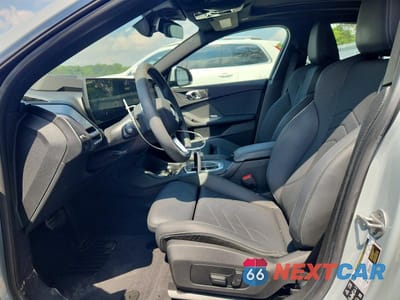 Zdjęcie 7 z 12 samochodu: 2025 BMW 228XI VIN:WBA23GG03S7S87274 - miniatura