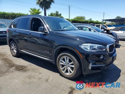 Czwarte zdjęcie samochodu z boku: 2015 BMW X5 XDRIVE35I VIN:5UXKR0C5XF0P00315 - miniatura