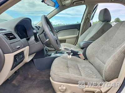 Zdjęcie 7 z 12 samochodu: 2010 FORD FUSION SE VIN:3FAHP0HA6AR389715 - miniatura