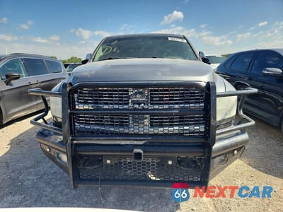 Piąte zdjęcie samochodu w środku: 2012 DODGE RAM 3500 LARAMIE VIN:3C63D3EL0CG163891 - miniatura