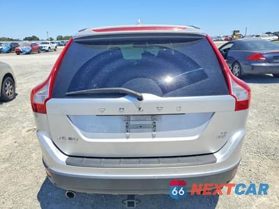 Zdjęcie 6 z 14 samochodu: 2010 VOLVO XC60 T6 VIN:YV4992DZ5A2030504 - miniatura