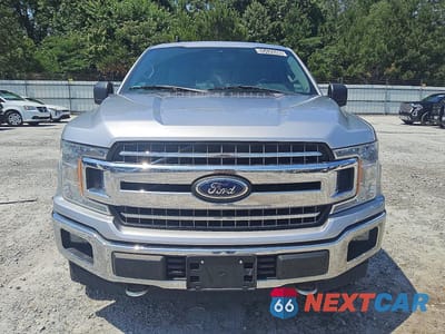 Piąte zdjęcie samochodu w środku: 2019 FORD F150 SUPERCREW VIN:1FTEW1E54KFA52164 - miniatura
