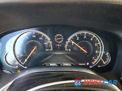 Zdjęcie 9 z 12 samochodu: 2016 BMW 740 I VIN:WBA7E2C51GG547344 - miniatura