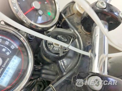 Zdjęcie 8 z 10 samochodu: 2022 ROYAL ENFIELD MOTORS INT 650 VIN:ME3FPN470NK701099 - miniatura