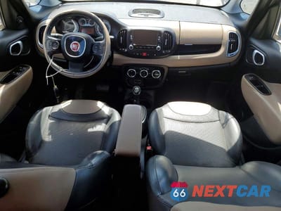 Zdjęcie 8 z 13 samochodu: 2015 FIAT 500L LOUNGE VIN:ZFBCFACH8FZ035119 - miniatura